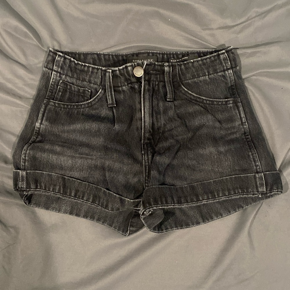 Banana Republic high rise black shorts